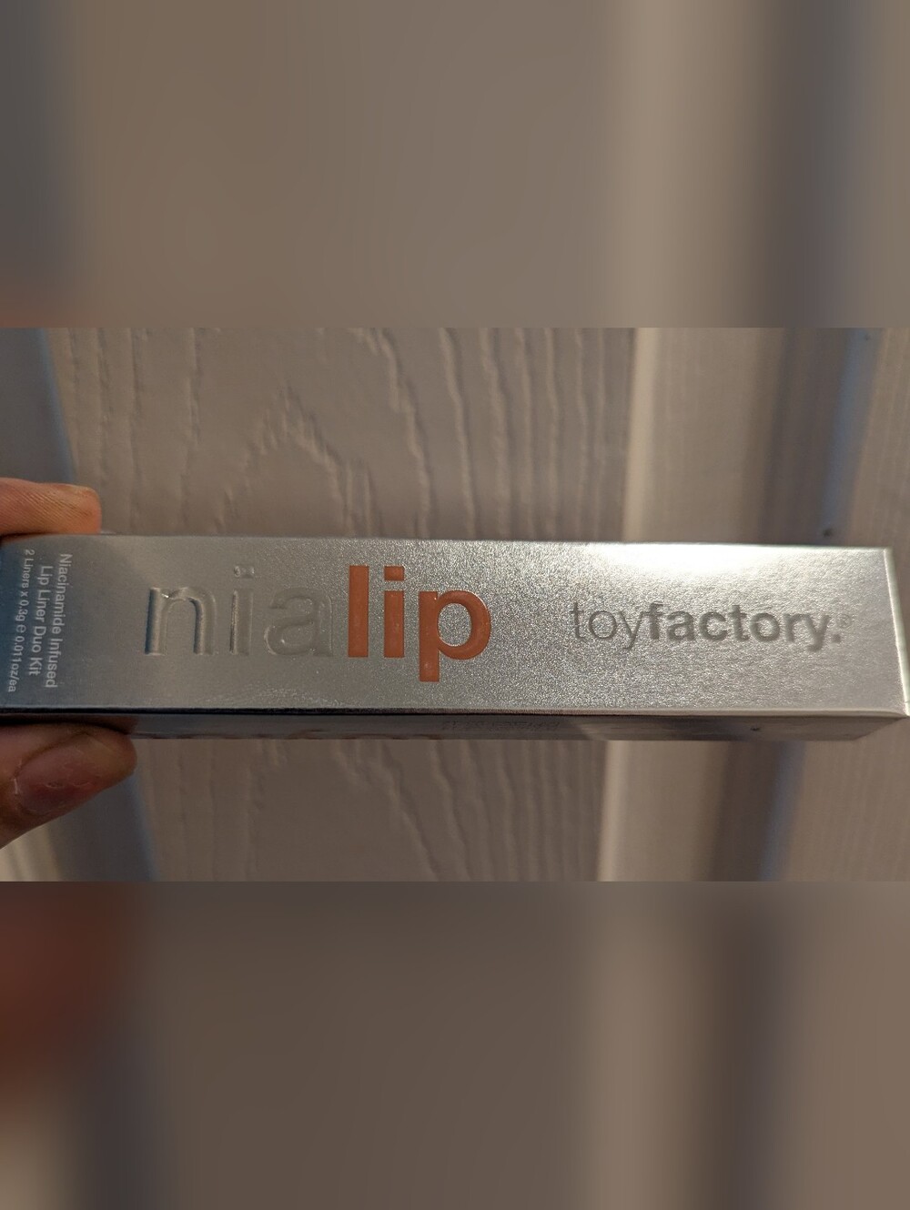 a lip Toyface Lip Liner - Peachy Nude
